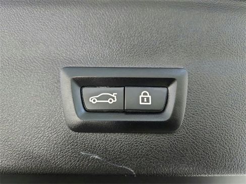 Used 2022 BMW X4 xDrive30i w/ M Sport Package 2 image 30