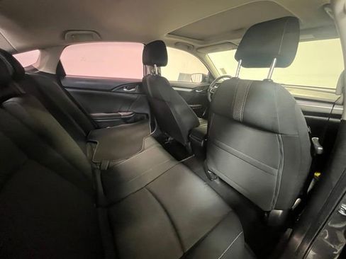 Used 2018 Honda Civic EX-T image 12