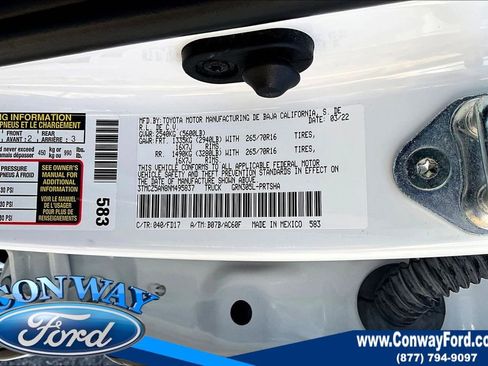 Used 2022 Toyota Tacoma TRD Off-Road w/ Technology Package image 21