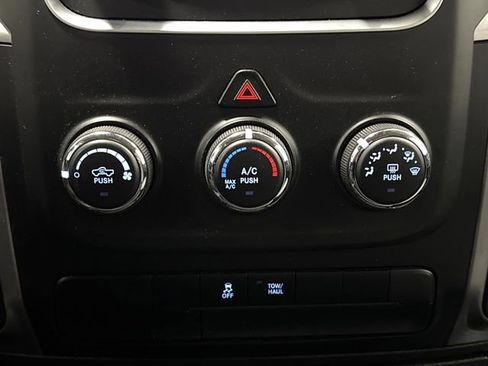 Used 2023 RAM 1500 Classic SLT image 17