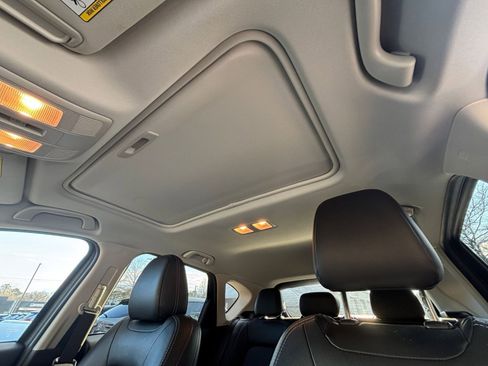 Used 2025 MAZDA CX-5 AWD 2.5 S w/ Preferred Package image 30