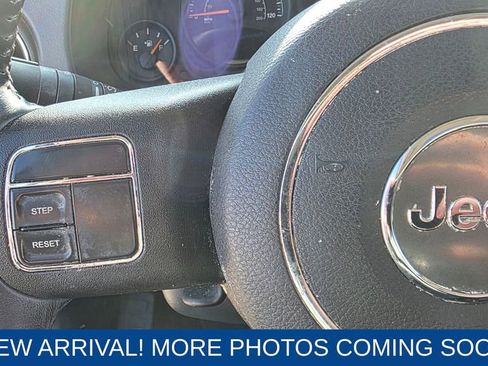 Used 2016 Jeep Patriot High Altitude image 17