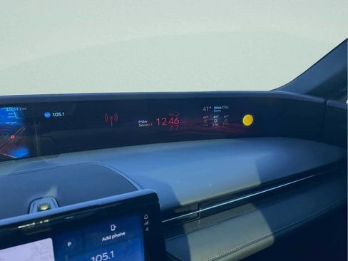 Used 2024 Lincoln Nautilus Reserve w/ Equipment Group 202A image 33