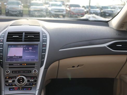 Used 2020 Lincoln MKZ Reserve w/ Elements Package image 25