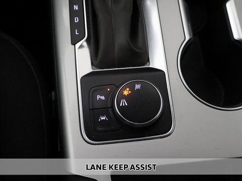 Used 2024 Chevrolet Blazer LT w/ Convenience Package image 4