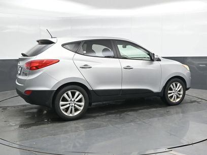 Used 2011 Hyundai Tucson Limited w/ Premium Pkg 3