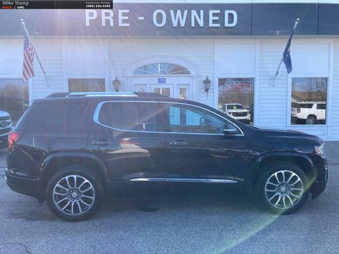Used 2021 GMC Acadia Denali w/ GMC Pro Grade Package AWD/4WD image 4