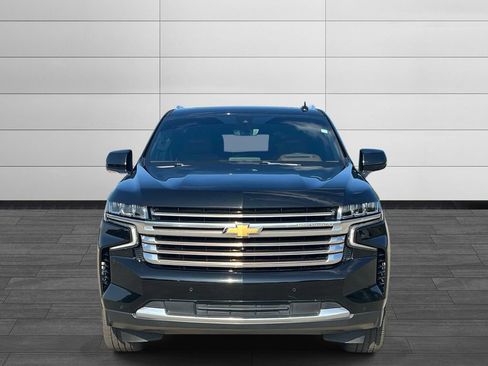 Used 2022 Chevrolet Suburban High Country AWD/4WD image 8