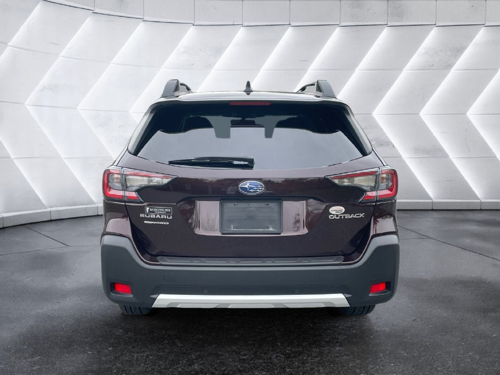 Used 2024 Subaru Outback Limited AWD/4WD image 5