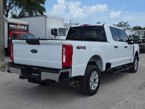 Used 2024 Ford F250 XLT AWD/4WD image 7