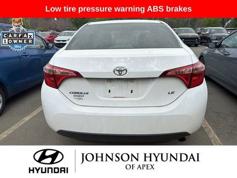 Used 2019 Toyota Corolla LE image 4