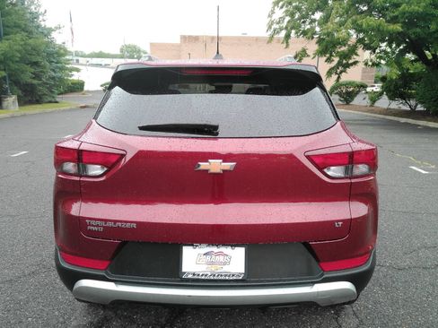 Certified 2023 Chevrolet TrailBlazer LT w/ Convenience Package AWD/4WD image 8