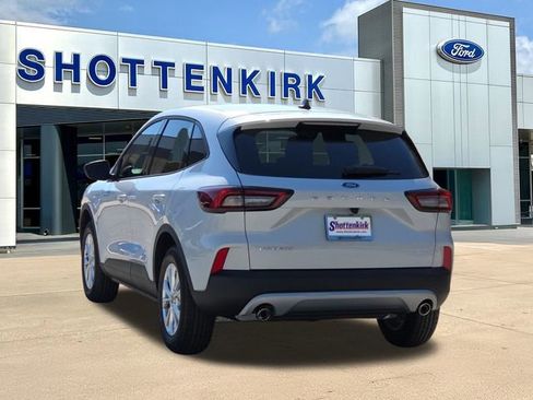 New 2026 Ford Escape Active image 6