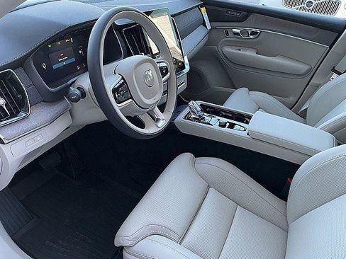 New 2026 Volvo XC90 T8 Ultra w/ Protection Package Premier AWD/4WD image 16