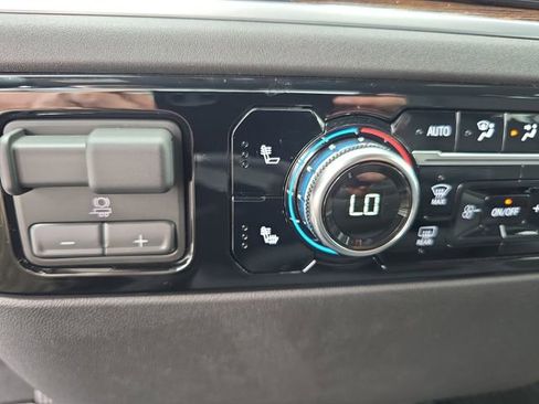 New 2026 GMC Sierra 1500 Elevation AWD/4WD image 21