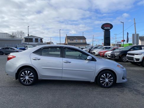 Used 2017 Toyota Corolla LE image 6