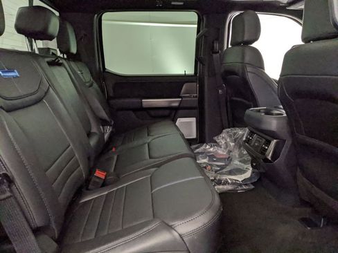 New 2026 Ford F250 Platinum w/ Tremor Off-Road Package image 24