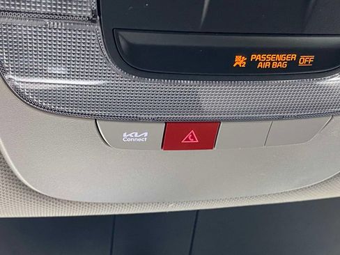 New 2026 Kia Sorento S AWD/4WD image 31