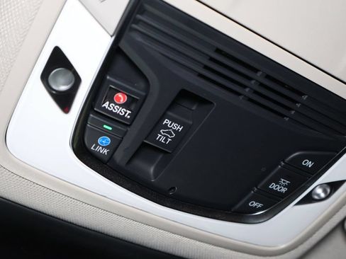 Used 2021 Acura TLX SH-AWD w/ Technology Package image 29
