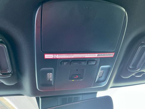 Used 2026 Toyota Camry XSE FWD image 31