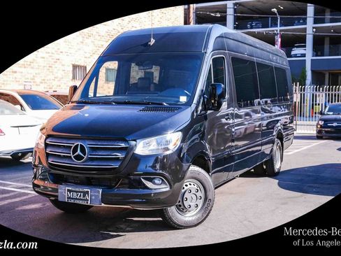 Used 2020 Mercedes-Benz Sprinter 3500 w/ Windows All Around Package image 1