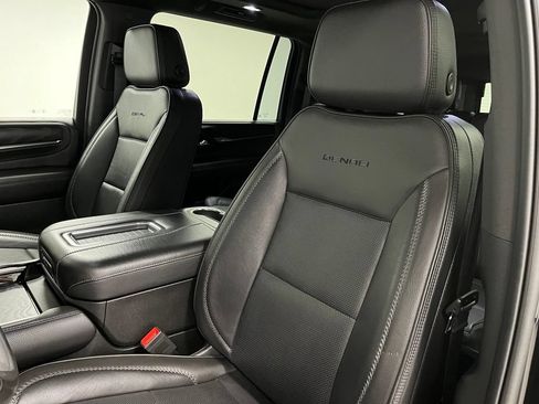 Used 2023 GMC Yukon XL Denali w/ Max Trailering Package AWD/4WD image 24