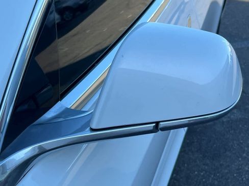 Used 2018 Tesla Model 3 Long Range RWD image 9