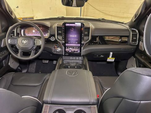 New 2026 RAM 1500 Laramie AWD/4WD image 25
