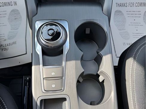 New 2025 Ford Escape Active w/ Active Premium Tech Pack AWD/4WD image 20