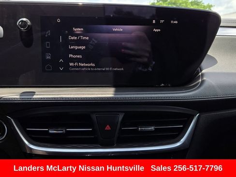 Used 2024 Buick Encore GX Sport Touring FWD image 18