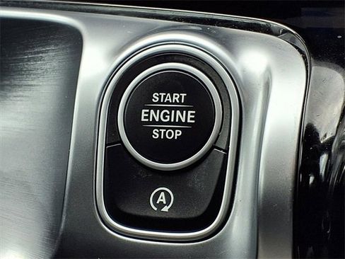 Used 2023 Mercedes-Benz GLB 250 GLB 250 image 21