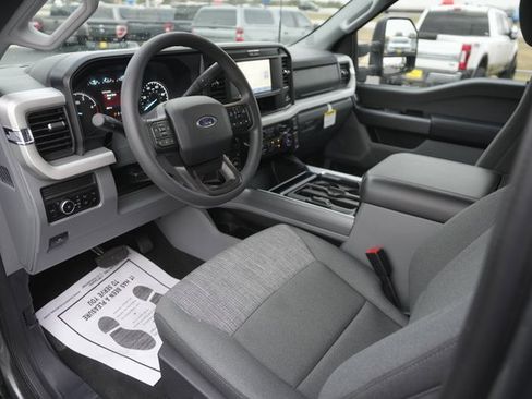 Used 2025 Ford F350 XLT w/ 360-Degree Camera Package image 8