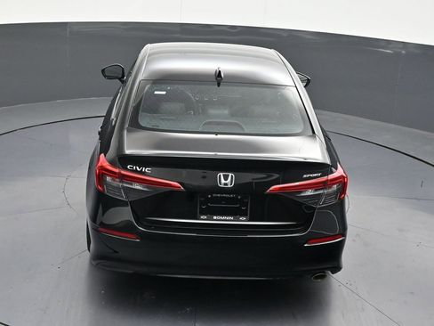 Used 2024 Honda Civic Sport image 12