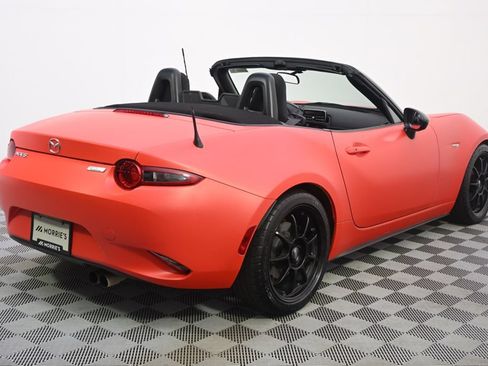Used 2016 MAZDA MX-5 Miata Sport RWD image 13