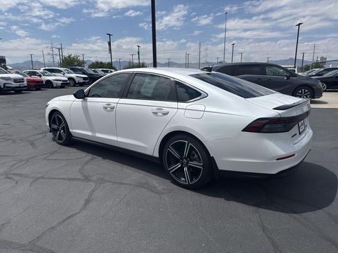 Certified 2023 Honda Accord Sport image 8
