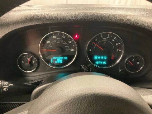 Used 2013 Jeep Wrangler Unlimited Sport AWD/4WD image 2