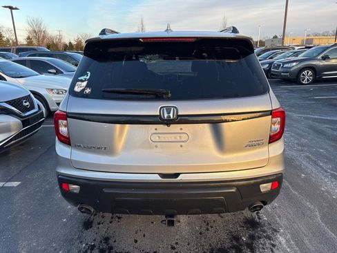 Used 2019 Honda Passport Sport image 4