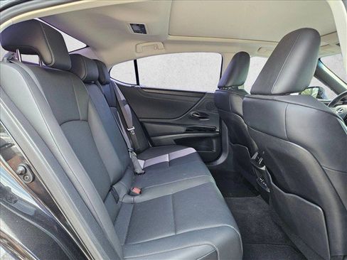 Certified 2024 Lexus ES 350 w/ Premium Package FWD image 22