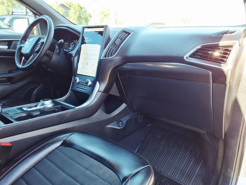 Certified 2023 Ford Edge ST-Line AWD/4WD image 10