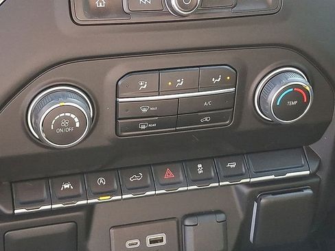 Used 2024 Chevrolet Silverado 1500 Custom RWD image 16