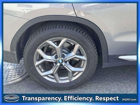 Used 2024 BMW X3 xDrive30i AWD/4WD image 9