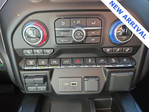 Used 2023 GMC Sierra 2500 Denali w/ Denali Ultimate Package image 26