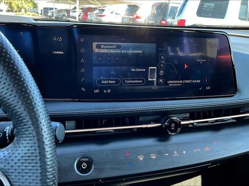 Used 2023 Nissan Ariya AWD image 48