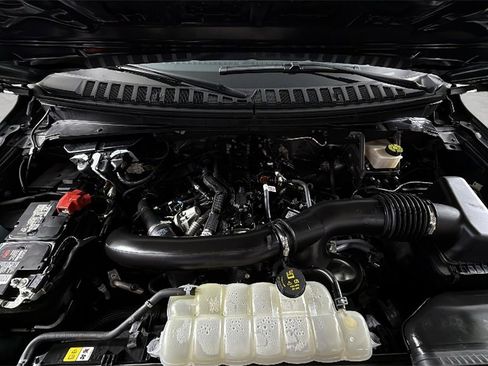 Used 2024 Ford Expedition Limited image 40