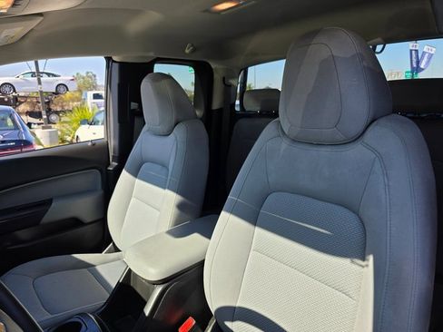 Used 2022 Chevrolet Colorado W/T w/ WT Convenience Package image 15