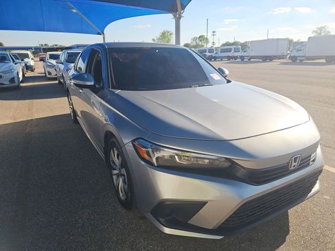 Used 2023 Honda Civic LX image 4
