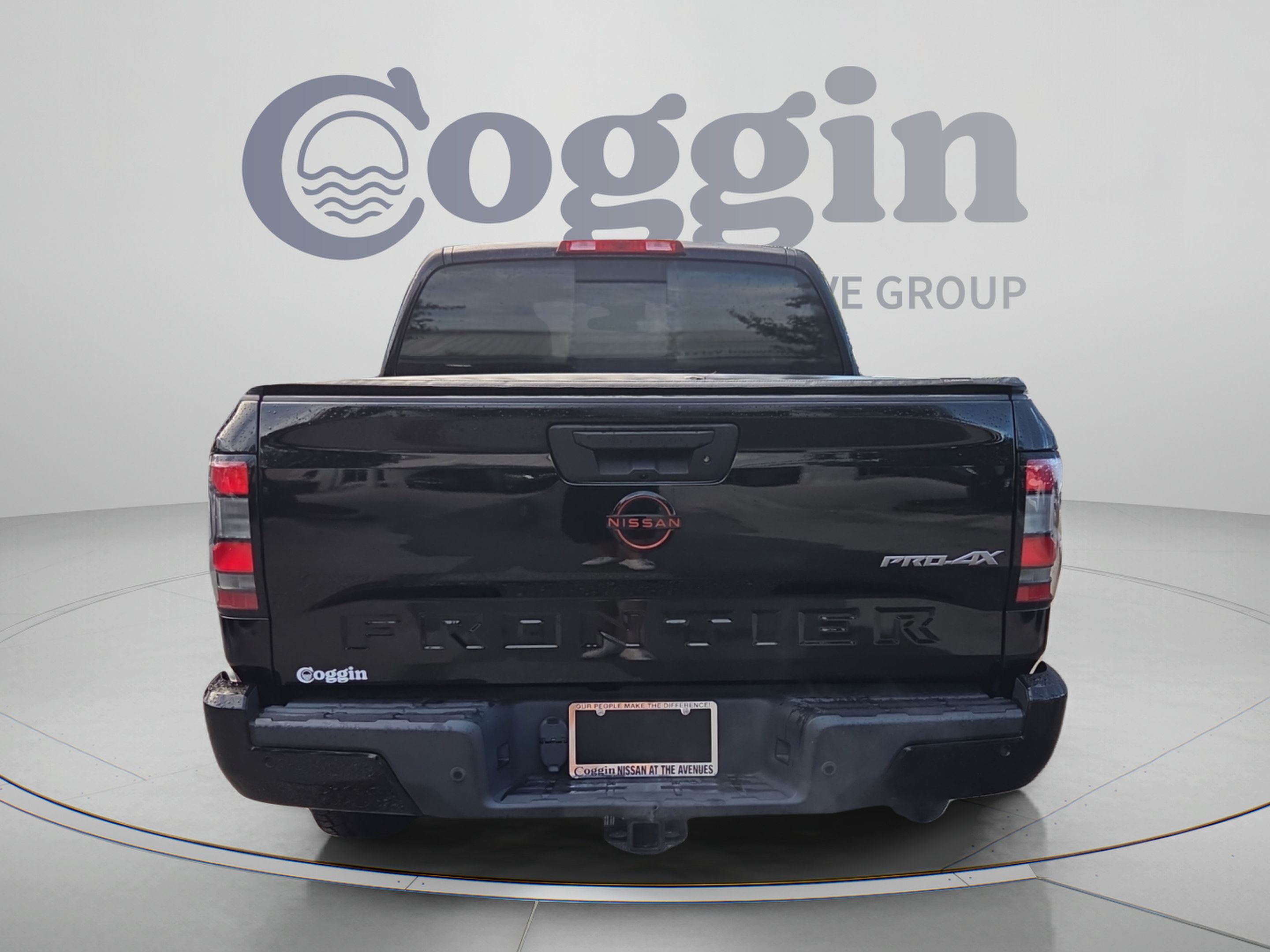Certified 2023 Nissan Frontier PRO-4X w/ Pro Convenience Package AWD/4WD image 4