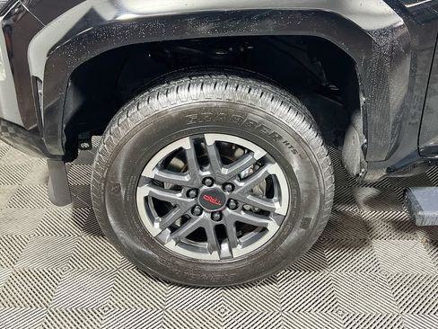Certified 2025 Toyota Tacoma TRD Sport AWD/4WD image 26