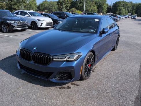 Used 2023 BMW M550i xDrive w/ Shadowloine Package AWD/4WD image 2
