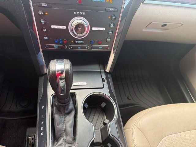 Used 2019 Ford Explorer Limited w/ Class III Trailer Tow Package FWD image 21